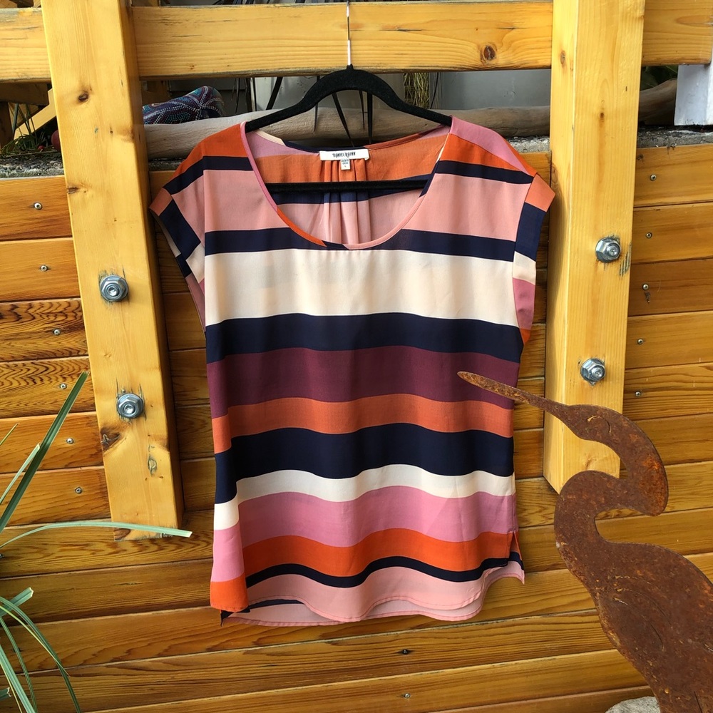 CUTE STRIPE BLOUSE!!